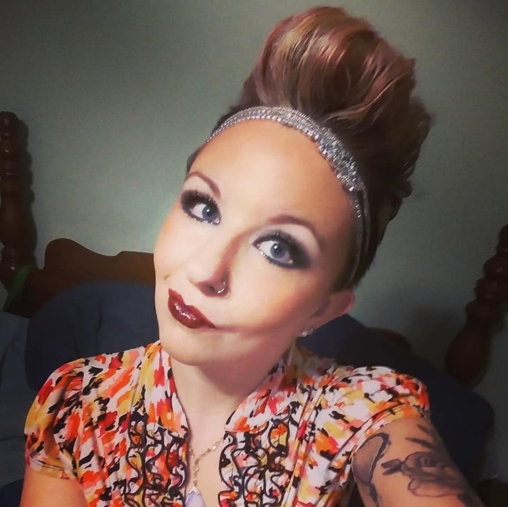 Meet your Posher, Lindsey